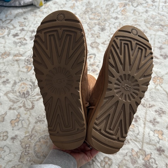 UGG Bailey Bow Boots Brown Women’s Size 9 Faux Fur Lined Chestnut Double Bow - Picture 5 of 16